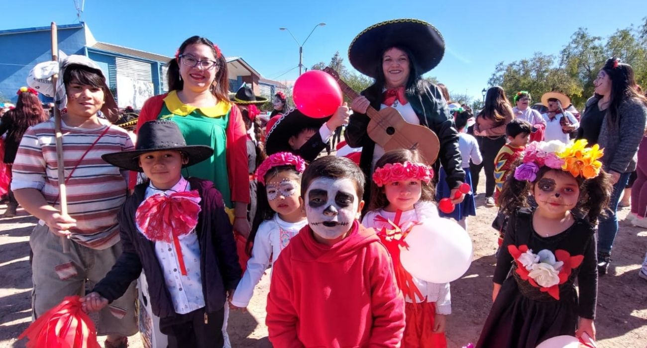 Colegio Nuestra Señora del Rosario festejó aniversario