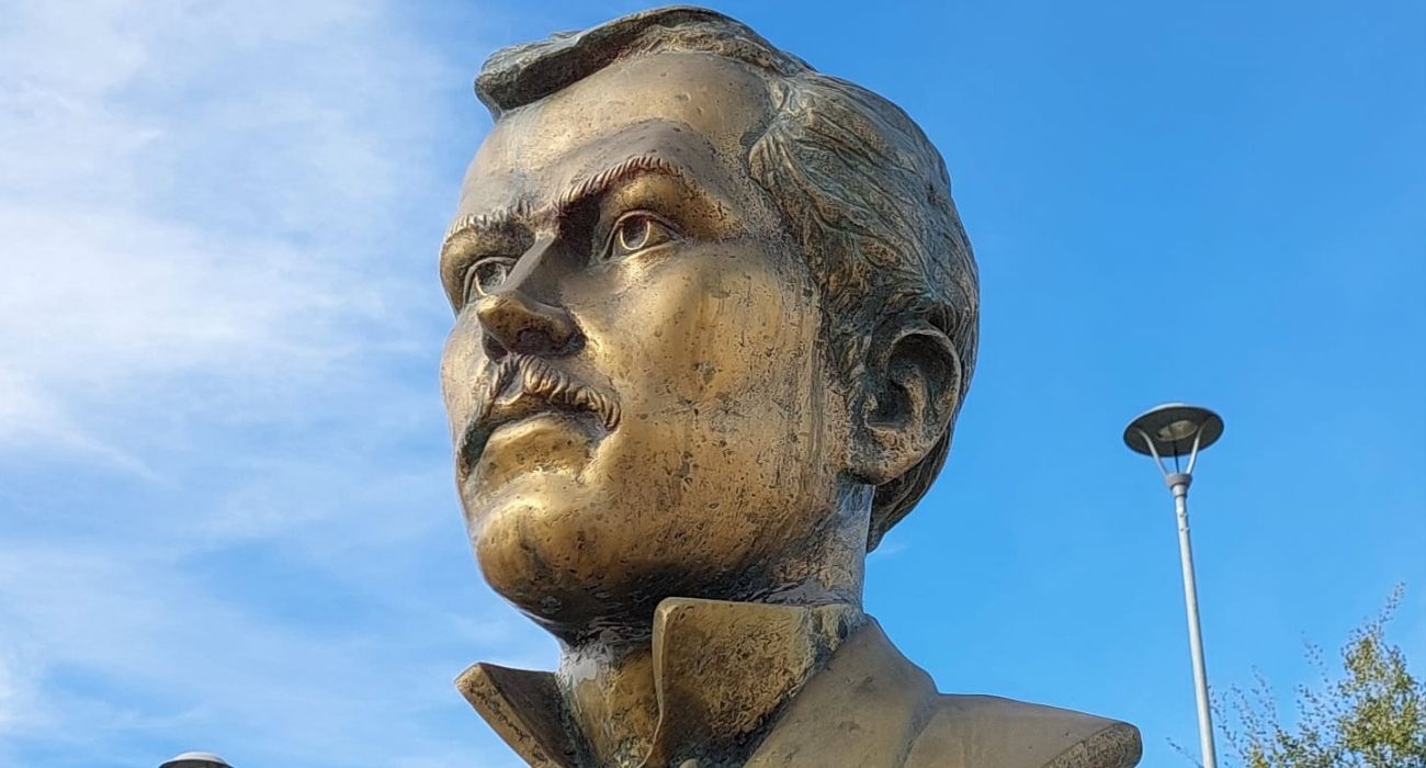 Liceo conmemoró el natalicio de Pedro Regalado Videla