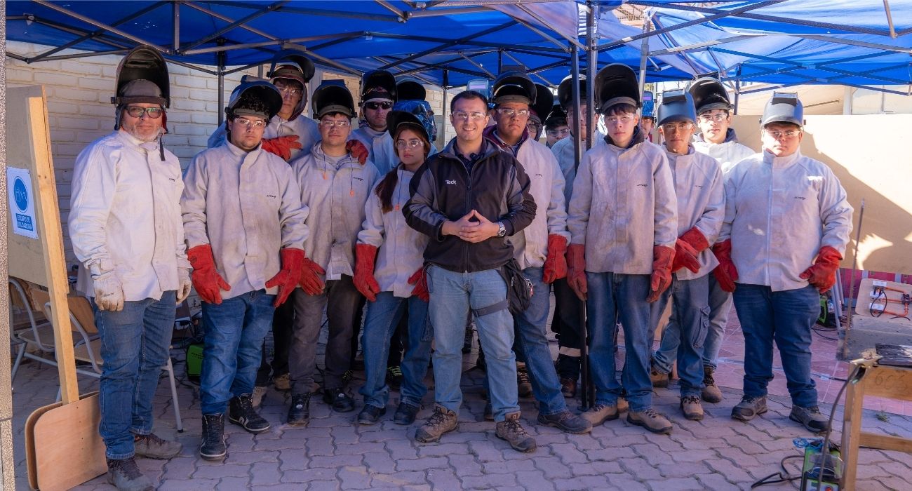 Teck CDA y SENCE impulsan curso de soldadura al arco para estudiantes de Andacollo