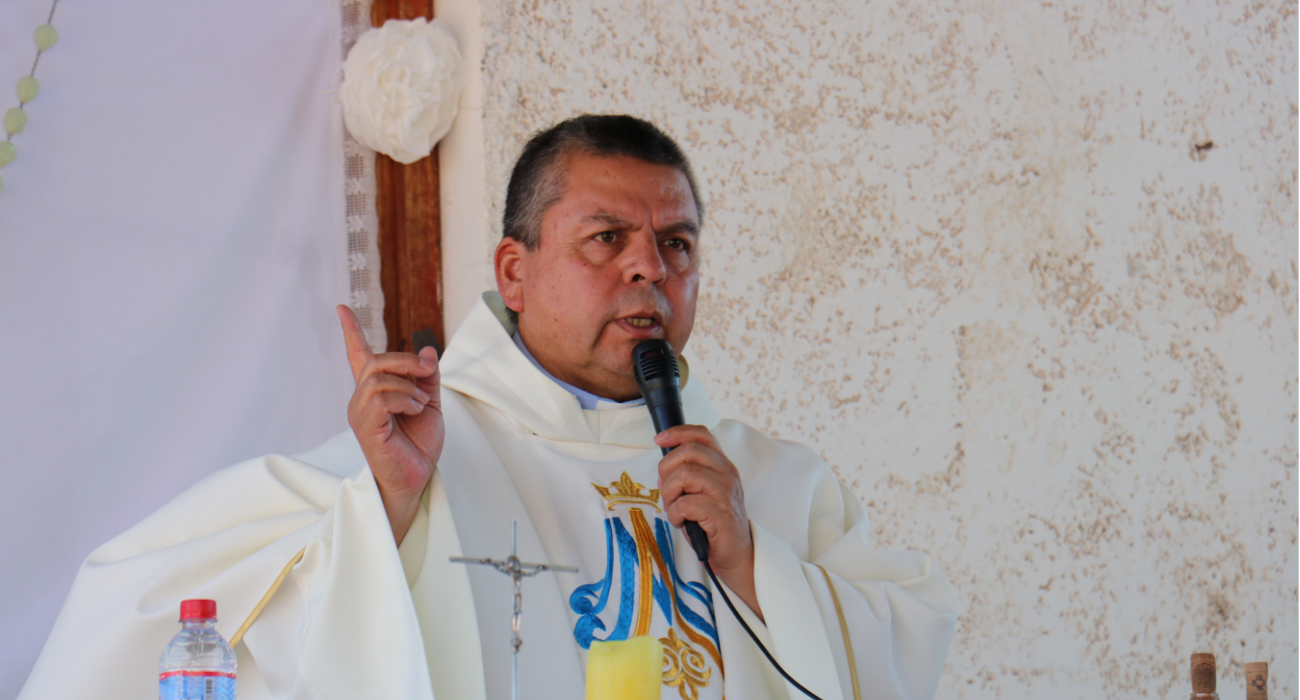 Fernando Vega, sacerdote andacollino: “Pasaron 38 años para regresar de rector al santuario”